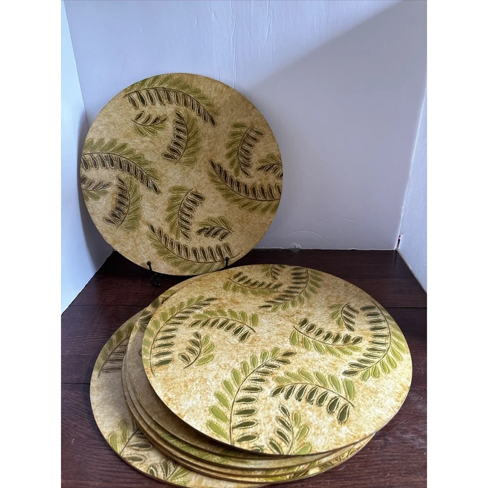 Fern Leaf Round Placemats 13